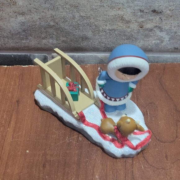 Hallmark Christmas Ornament Frosty Friends Frosty Reindeer Pal 2022 - Picture 12 of 12